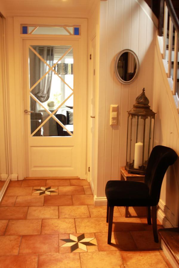 Tromoy Arendal Apartment Exterior photo